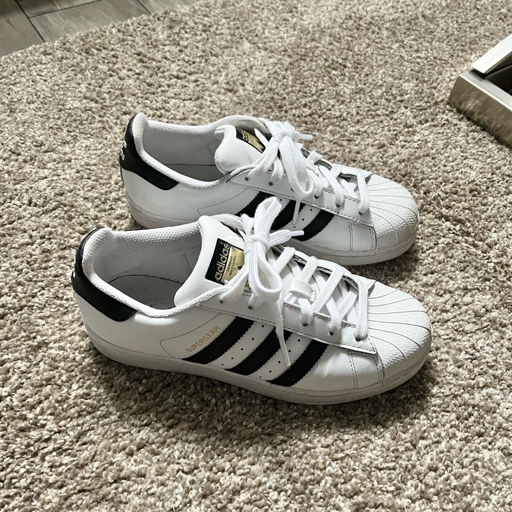 Adidas Superstar Shoes Women’s 6.5